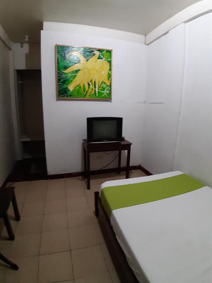 Raq Pensionne House Puerto Princesa ภายนอก รูปภาพ